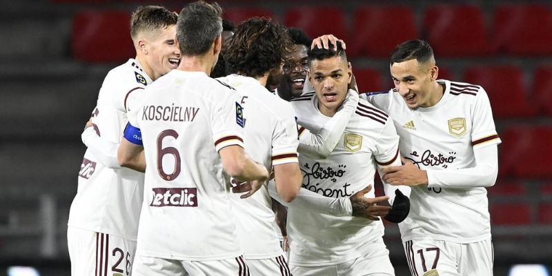 Head-to-Head Statistics: Who Has the Edge?